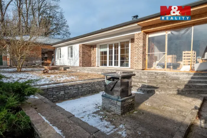 Prodej rodinného domu, Mokrovraty, 375 m2