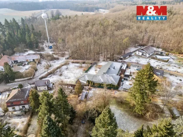 Prodej rodinného domu, Mokrovraty, 375 m2