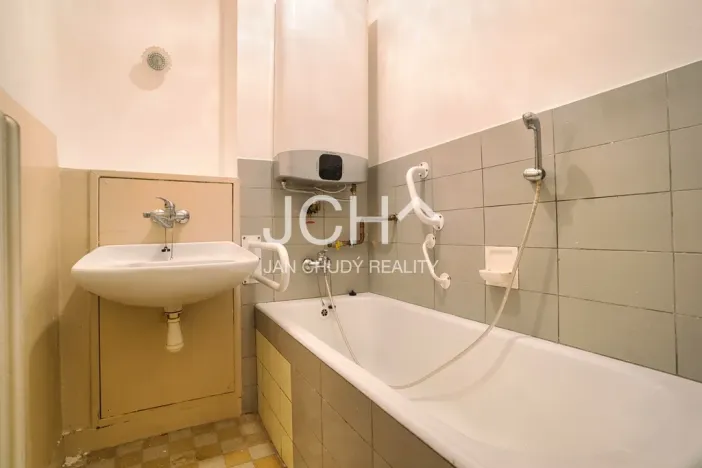 Prodej bytu 2+1, Uničov, Nerudova, 56 m2