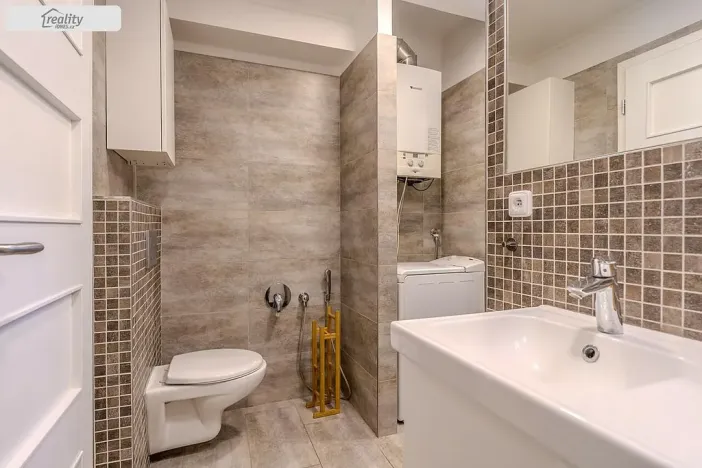 Pronájem bytu 2+1, Praha - Malá Strana, Újezd, 56 m2