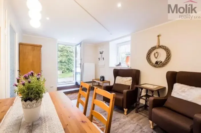 Prodej vícegeneračního domu, Jonsdorf, 320 m2