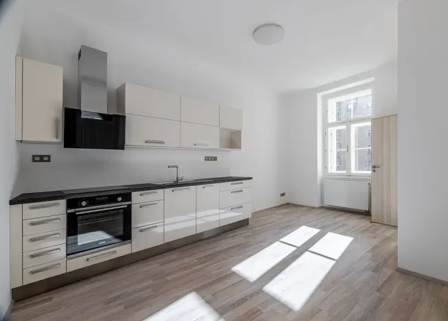 Pronájem bytu 3+kk, Praha - Holešovice, Šimáčkova, 73 m2