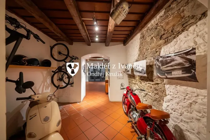 Pronájem rodinného domu, Ivančice, Jana Schwarze, 178 m2