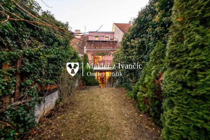 Pronájem rodinného domu, Ivančice, Jana Schwarze, 178 m2