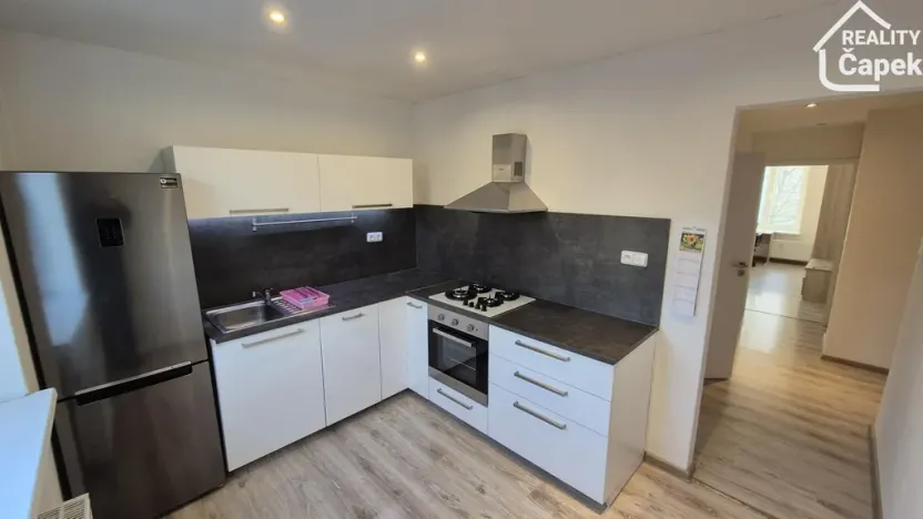 Pronájem bytu 2+1, Ostrava - Poruba, Dvorní, 53 m2