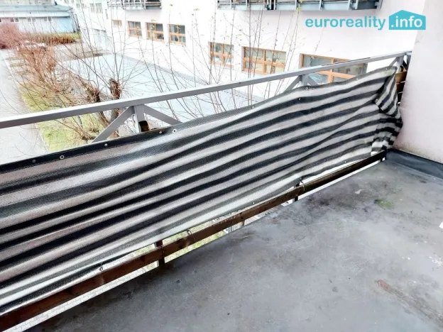 Pronájem bytu 1+kk, Liberec, Jeronýmova, 30 m2