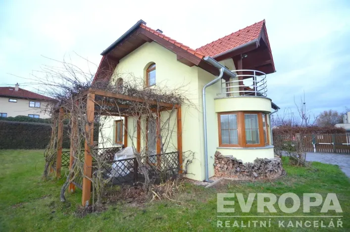 Pronájem bytu 2+kk, Praha - Slivenec, Na Korálově, 58 m2