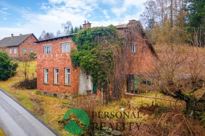 Prodej rodinného domu, Benecko, 541 m2