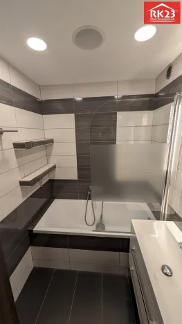 Prodej bytu 4+1, Cheb, Hrnčířská, 76 m2