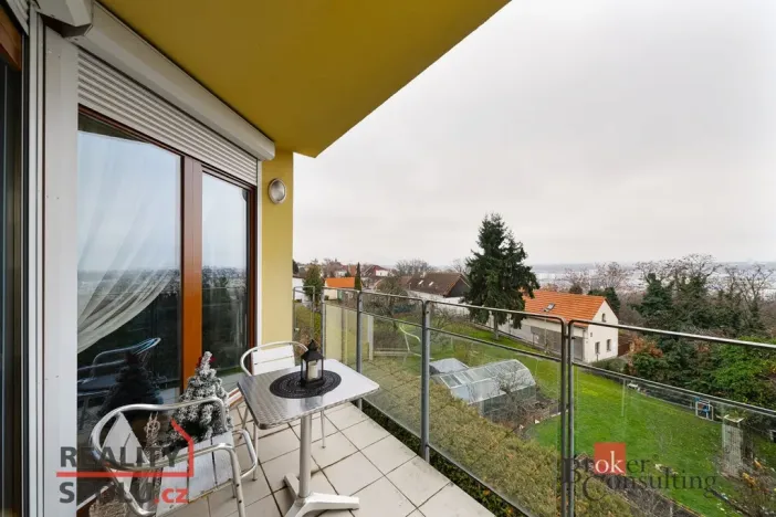 Prodej bytu 1+kk, Praha - Prosek, Prosecká, 54 m2