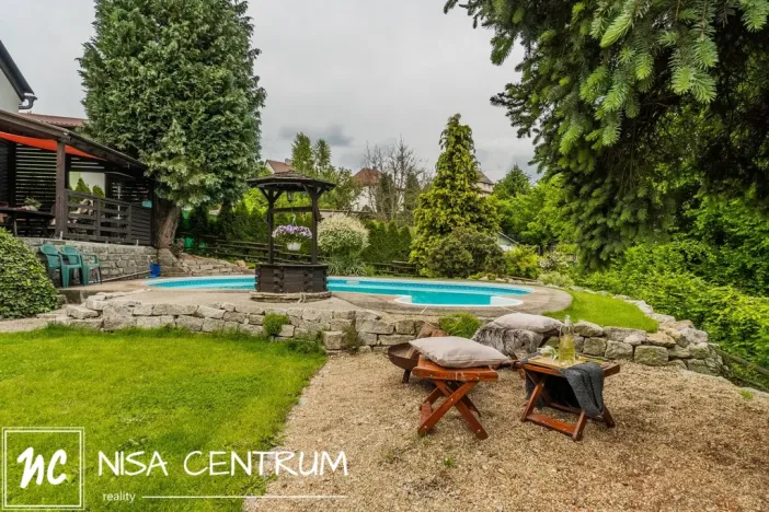 Prodej rodinného domu, Stráž nad Nisou, 270 m2