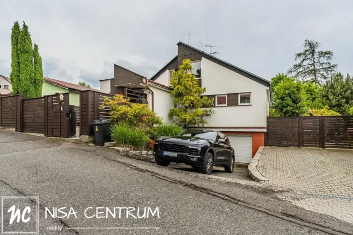 Prodej rodinného domu, Stráž nad Nisou, 270 m2