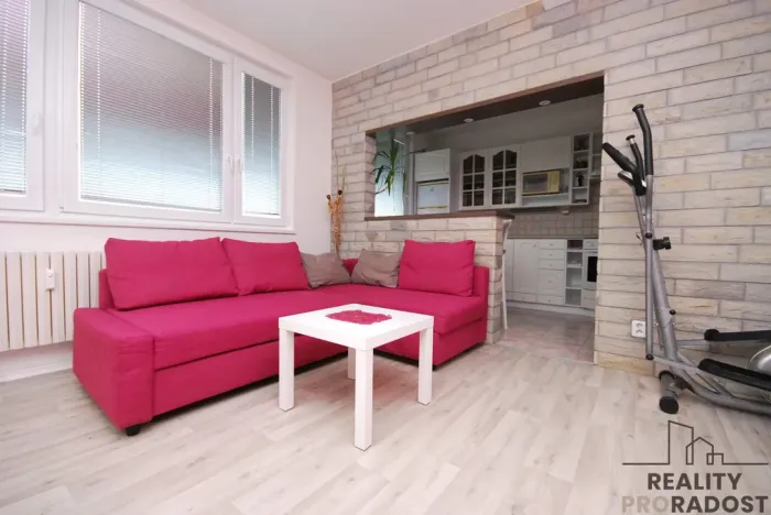 Pronájem bytu 2+kk, Břeclav, Na Valtické, 46 m2