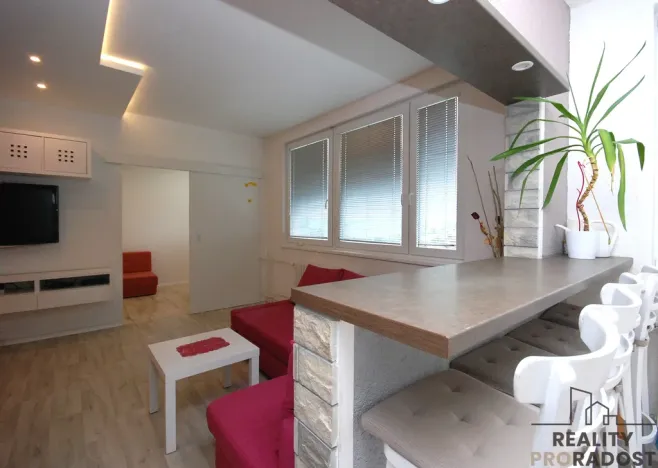 Pronájem bytu 2+kk, Břeclav, Na Valtické, 46 m2