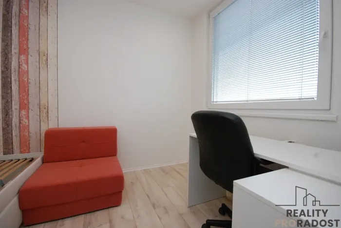 Pronájem bytu 2+kk, Břeclav, Na Valtické, 46 m2