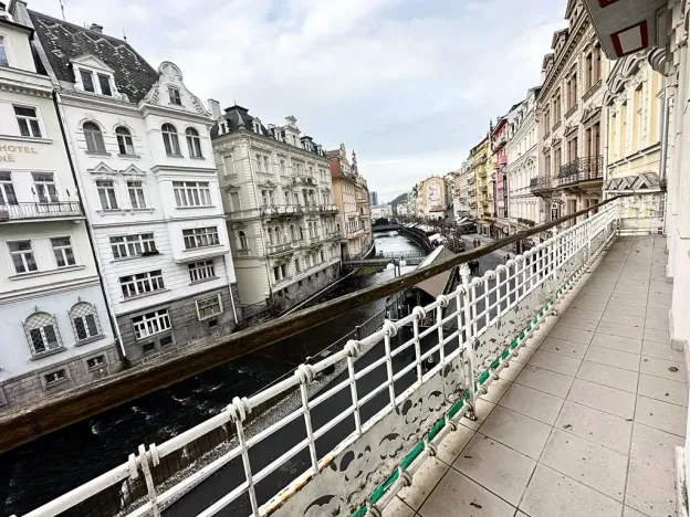 Prodej bytu 4+1, Karlovy Vary, Vřídelní, 160 m2