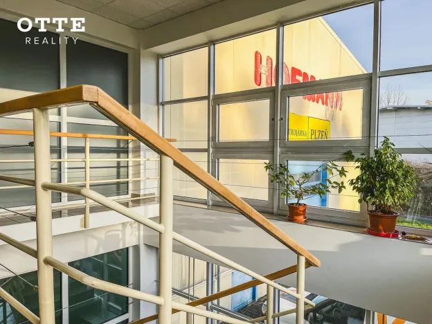 Prodej výrobních prostor, Plzeň, Teslova, 1085 m2