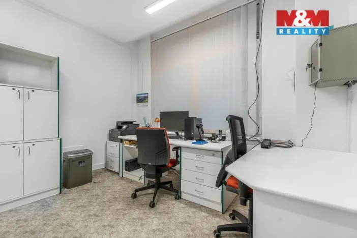 Pronájem komerční nemovitosti, Ústí nad Labem - Severní Terasa, Šrámkova, 181 m2