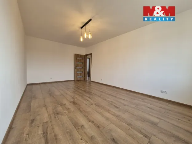 Prodej bytu 3+1, Jirkov, Mládežnická, 78 m2