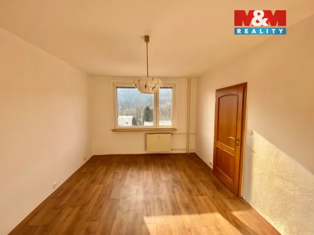 Pronájem bytu 1+1, Děčín - Děčín XXVII-Březiny, Kosmonautů, 35 m2