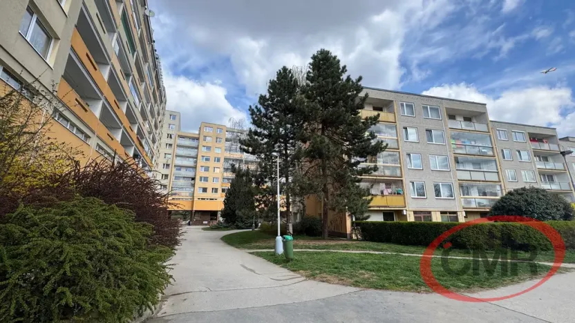 Prodej bytu 2+kk, Praha, V hůrkách, 55 m2