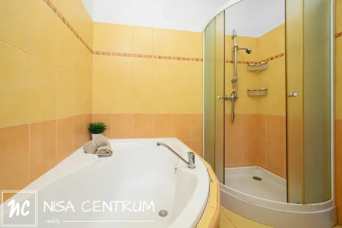 Prodej rodinného domu, Semily, 210 m2