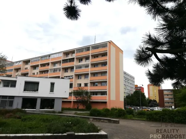 Pronájem bytu 1+1, Kladno, Francouzská, 28 m2