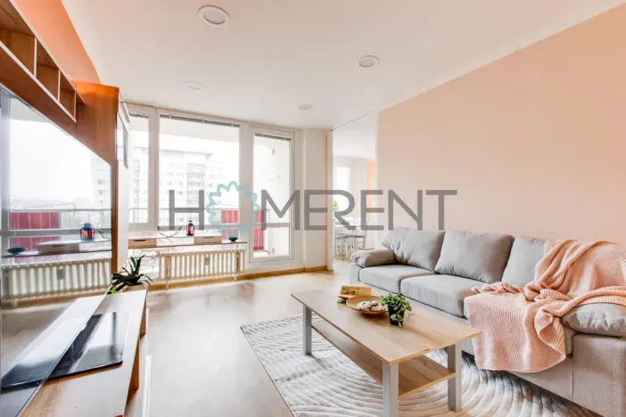 Pronájem bytu 3+1, Praha - Kobylisy, Kaňkovského, 72 m2