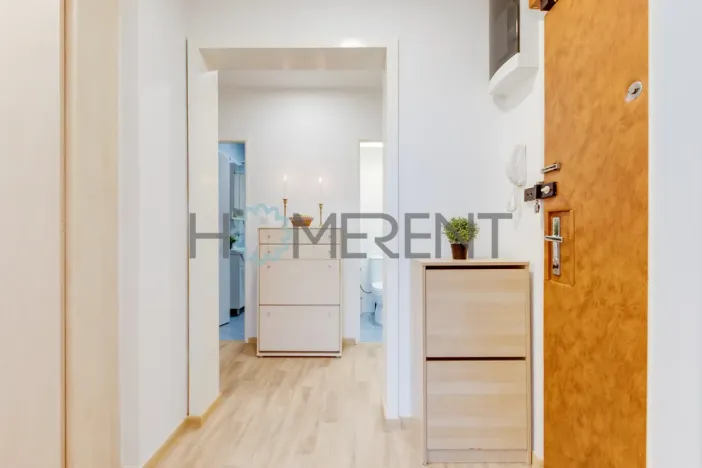 Pronájem bytu 3+1, Praha - Kobylisy, Kaňkovského, 72 m2