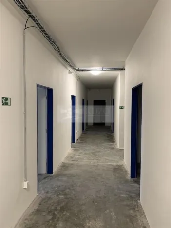 Pronájem skladu, Dobříč, 14 m2