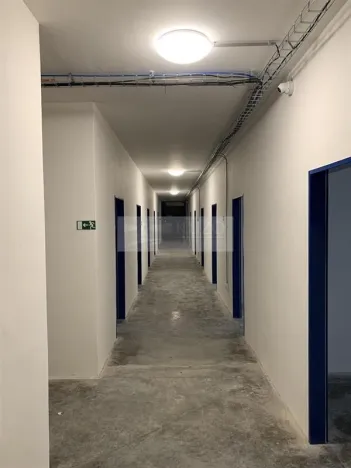 Pronájem skladu, Dobříč, 14 m2