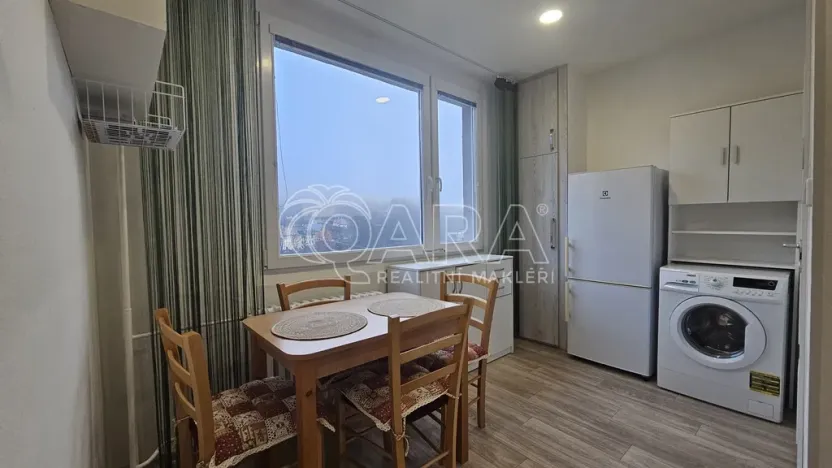 Pronájem bytu 1+1, Svoboda nad Úpou, Rýchorské sídliště, 32 m2