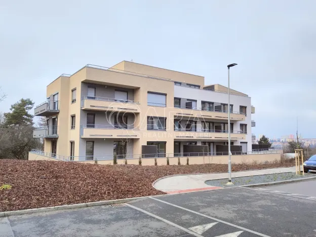 Pronájem bytu 1+kk, Praha - Záběhlice, Klapálkova, 32 m2