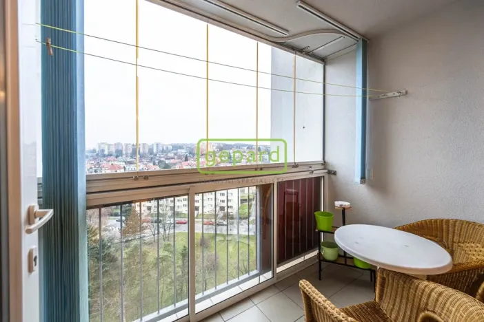 Pronájem bytu 3+1, Praha, Kaňkovského, 65 m2