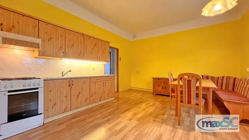 Pronájem rodinného domu, Holice, Staroholická, 143 m2