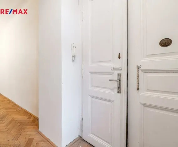 Prodej bytu 2+kk, Praha - Smíchov, Kováků, 38 m2