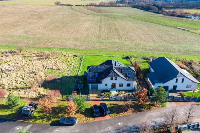 Prodej rodinného domu, Líšnice, 336 m2