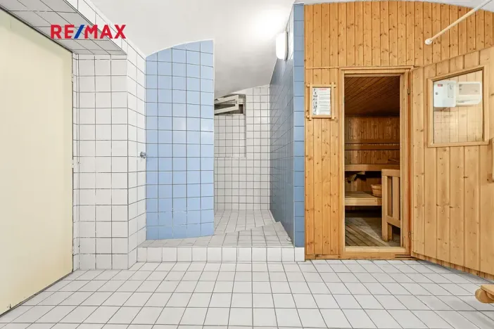 Pronájem bytu 3+1, Praha - Holešovice, Umělecká, 93 m2