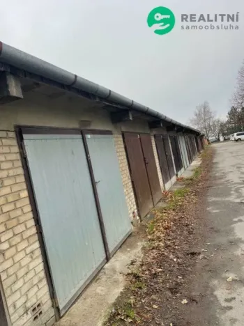 Prodej garáže, Zlín, Brouckova, 18 m2