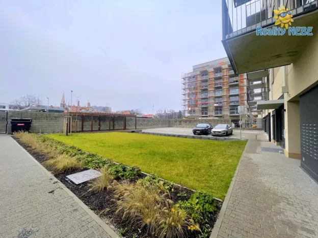 Pronájem bytu 2+kk, Kralupy nad Vltavou, Nádražní, 40 m2