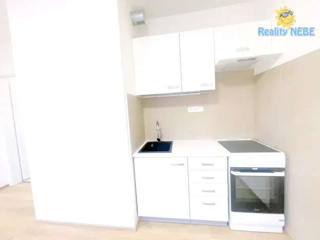 Pronájem bytu 2+kk, Kralupy nad Vltavou, Nádražní, 40 m2