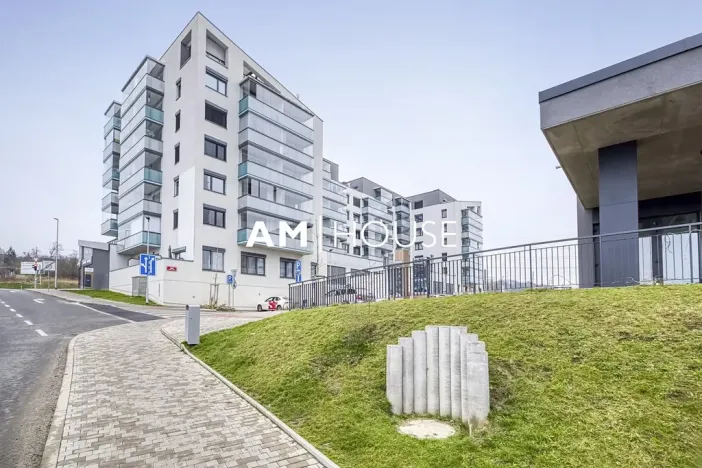 Prodej bytu 3+kk, Praha - Hloubětín, Kolbenova, 72 m2