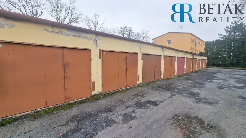 Prodej garáže, Přerov, U Strhance, 19 m2