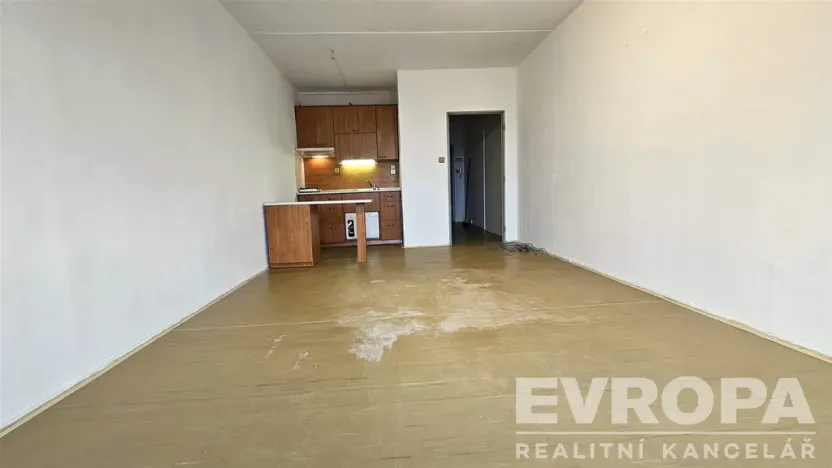 Prodej bytu 1+kk, Pardubice - Ohrazenice, Trnovská, 34 m2