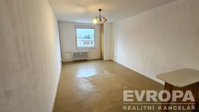 Prodej bytu 1+kk, Pardubice - Ohrazenice, Trnovská, 34 m2