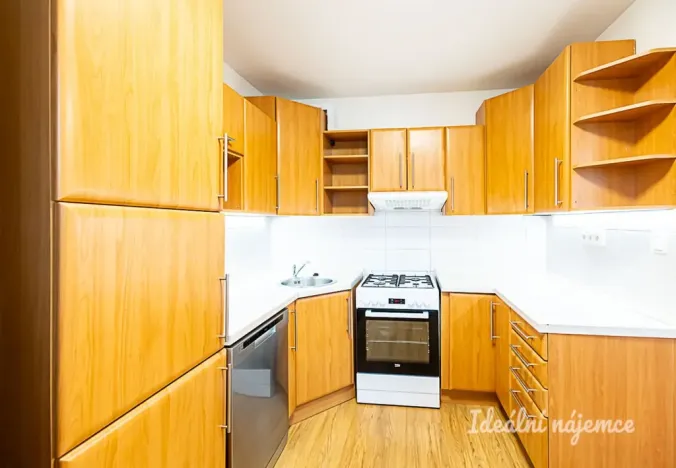 Pronájem bytu 3+1, Praha - Prosek, Litoměřická, 54 m2