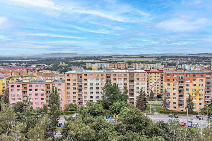 Pronájem bytu 2+1, Chomutov, Zahradní, 60 m2