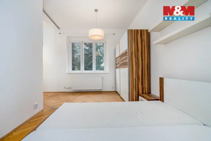 Prodej bytu 2+kk, Praha - Bubeneč, M. J. Lermontova, 43 m2