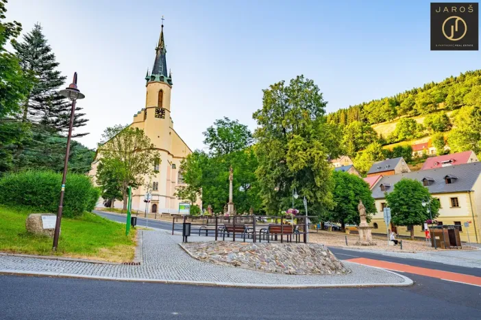 Prodej ubytování, Jáchymov, náměstí Republiky, 220 m2