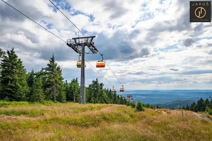 Prodej ubytování, Jáchymov, náměstí Republiky, 249 m2